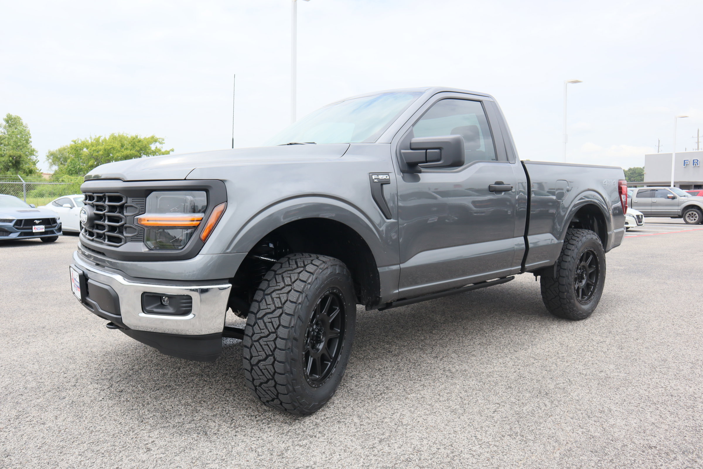 New 2025 Ford F150 XL w/ Equipment Group 103A High image 49