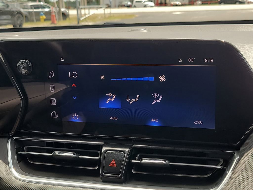 Used 2025 Chevrolet TrailBlazer ACTIV w/ Convenience Package FWD image 21