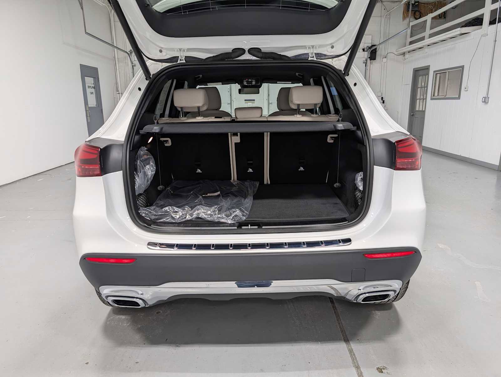 Used 2025 Mercedes-Benz GLA 250 GLA 250 image 35