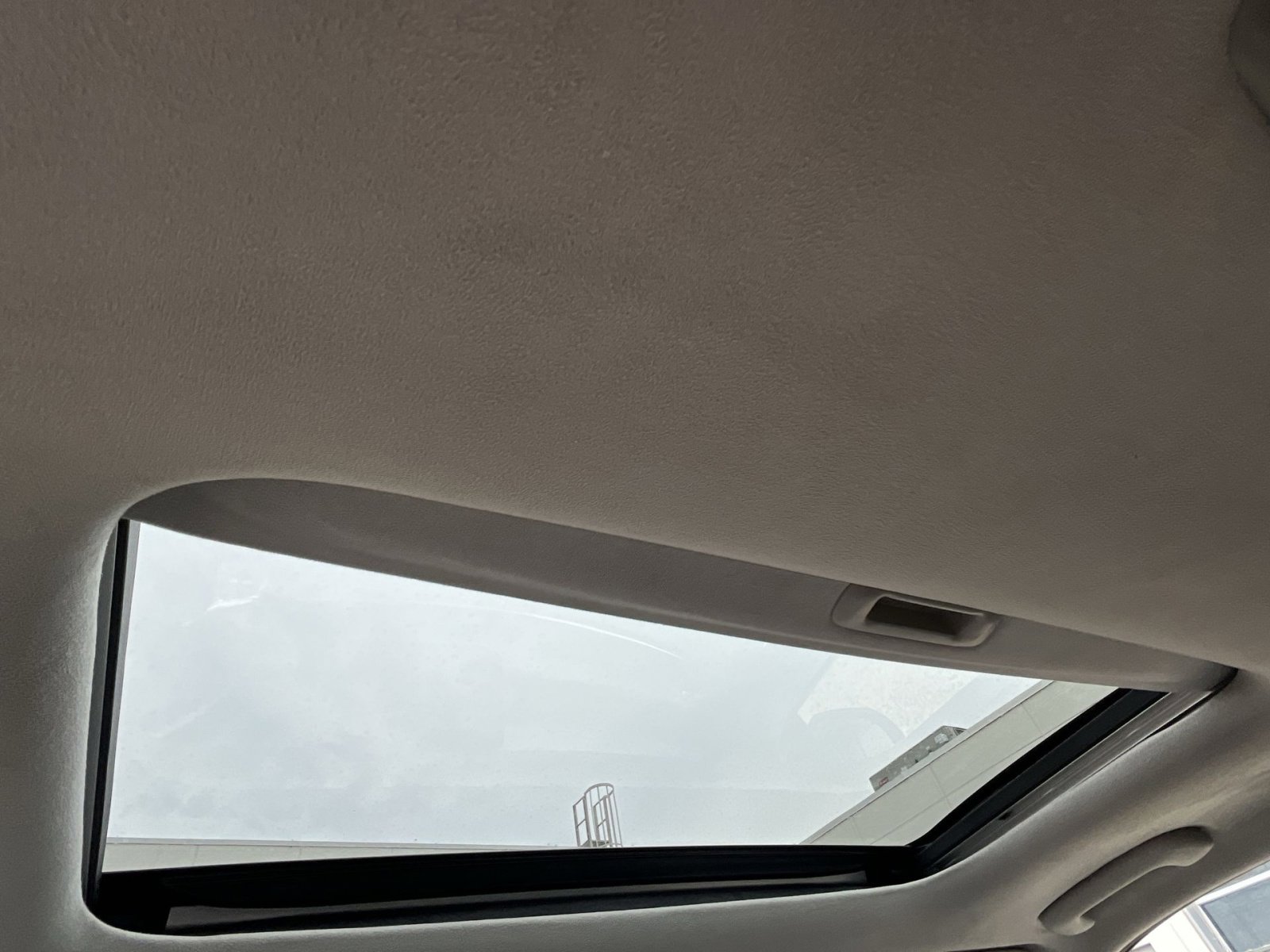 Used 2022 Kia Telluride SX w/ SX Prestige Package image 24