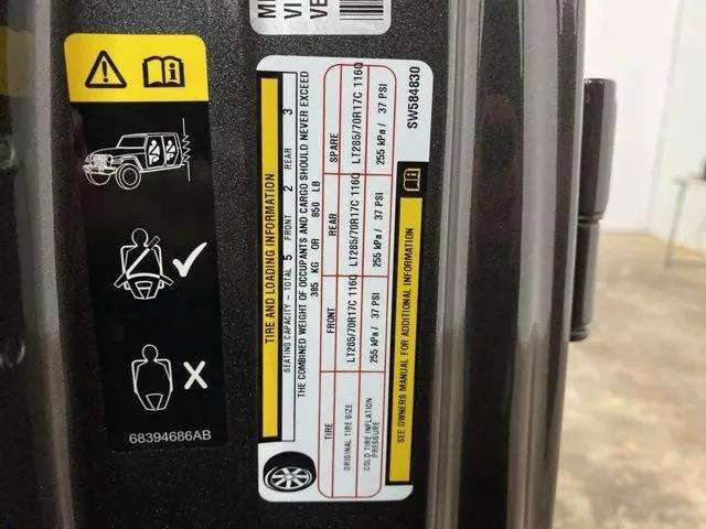 Used 2025 Jeep Wrangler Unlimited Sport S 4xe image 97