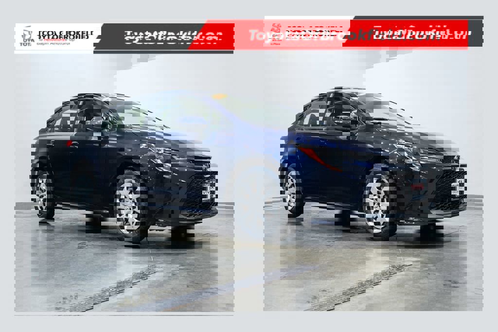 Used 2021 Toyota Corolla LE image 1