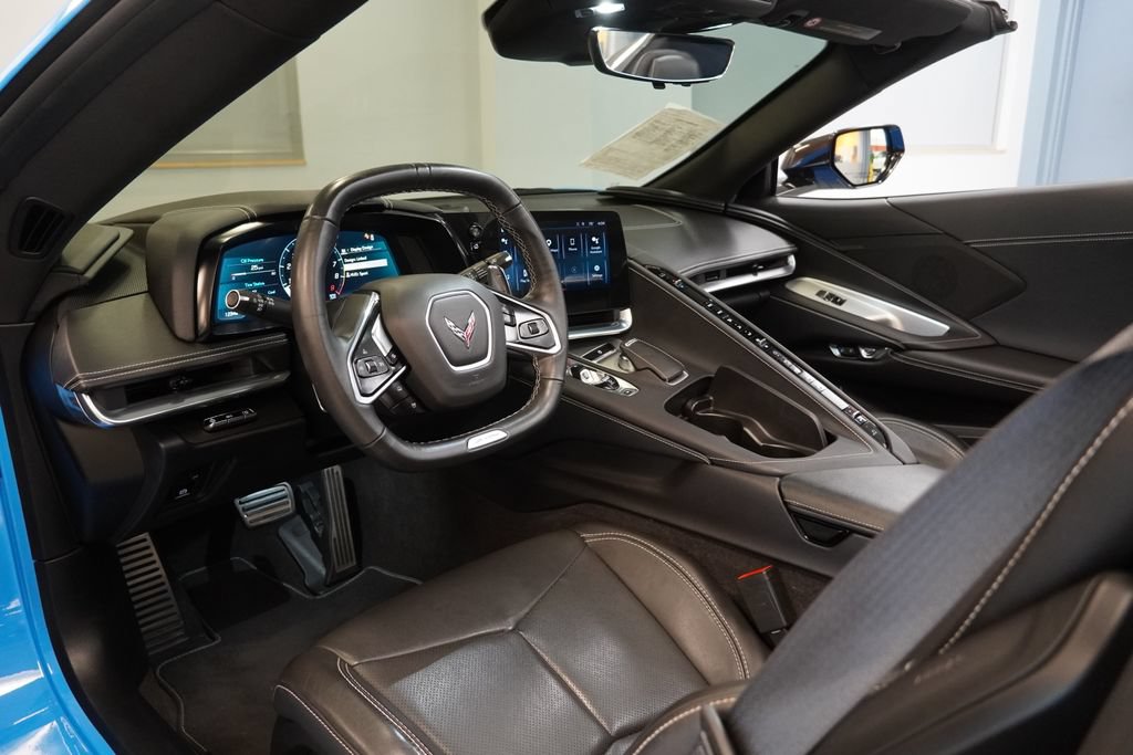 Used 2024 Chevrolet Corvette Z06 RWD image 6
