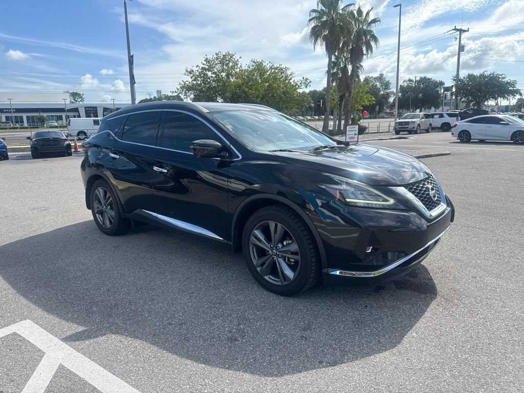 Used 2022 Nissan Murano Platinum w/ Cargo Package FWD image 3