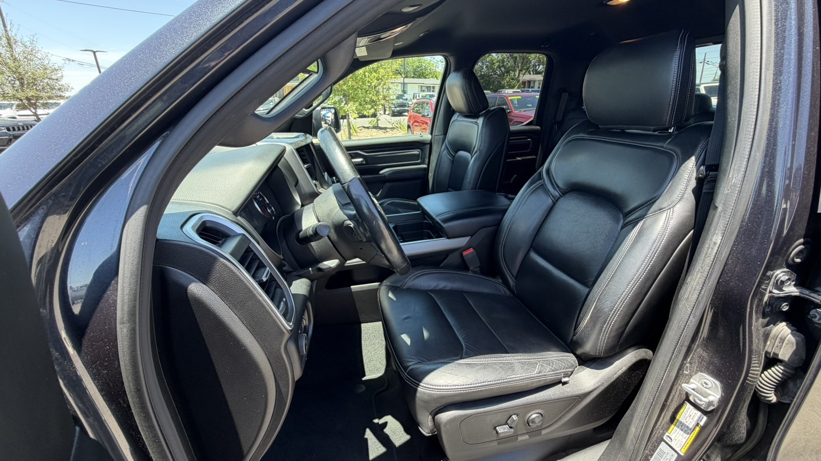 Certified 2019 RAM 1500 Big Horn AWD/4WD image 12
