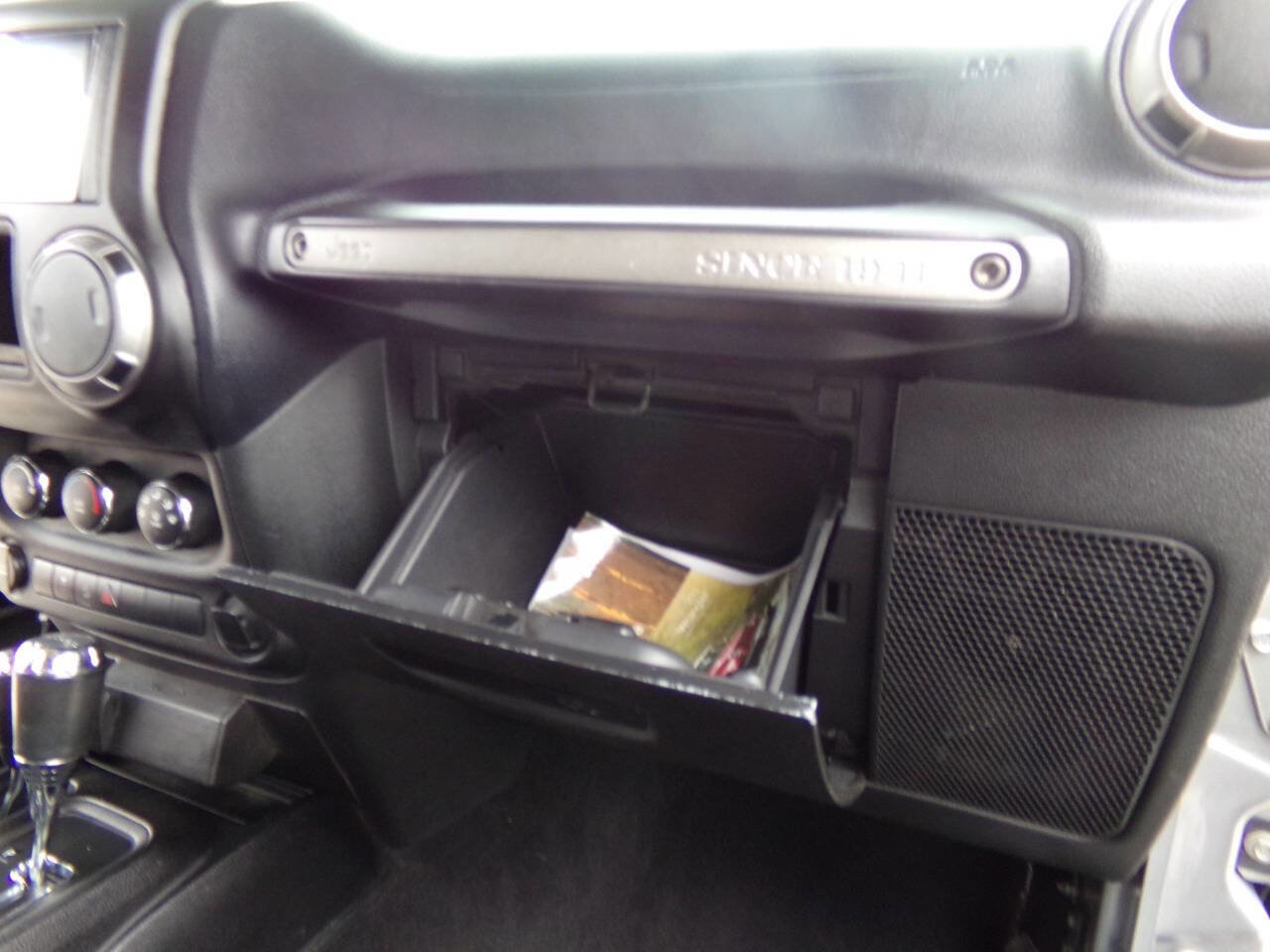 Used 2013 Jeep Wrangler Unlimited Sport w/ Connectivity Group image 40