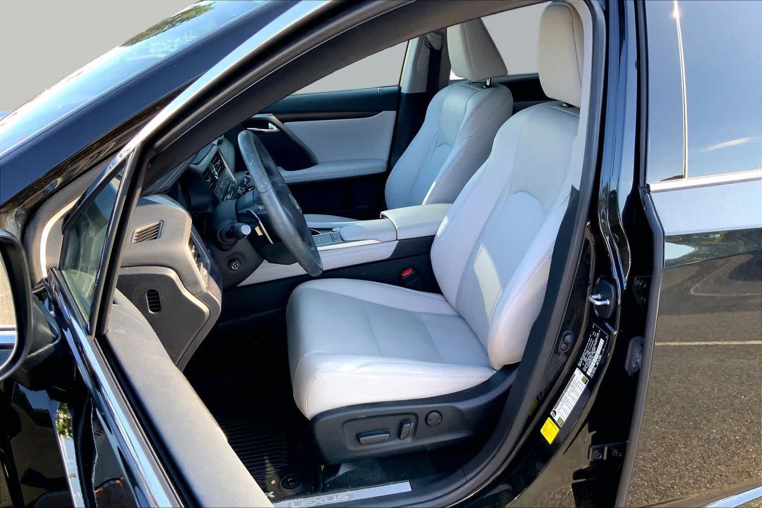 Certified 2022 Lexus RX 450h AWD w/ Premium Package image 8
