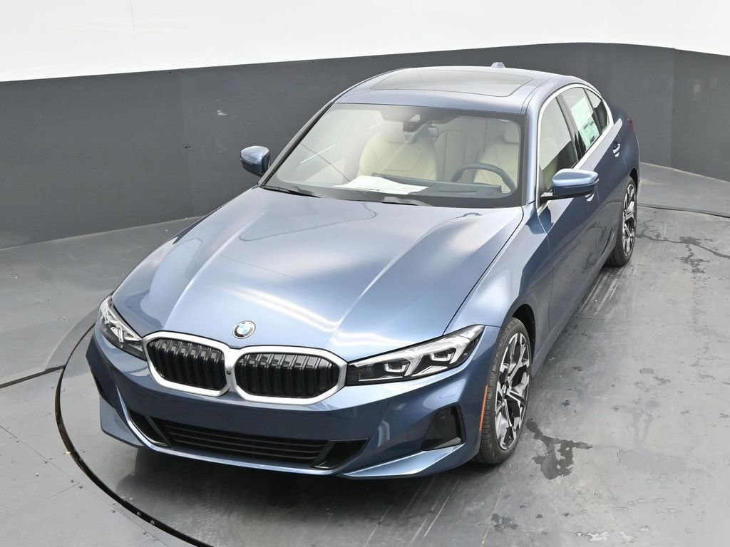 Certified 2025 BMW 330i Sedan w/ Premium Package image 39