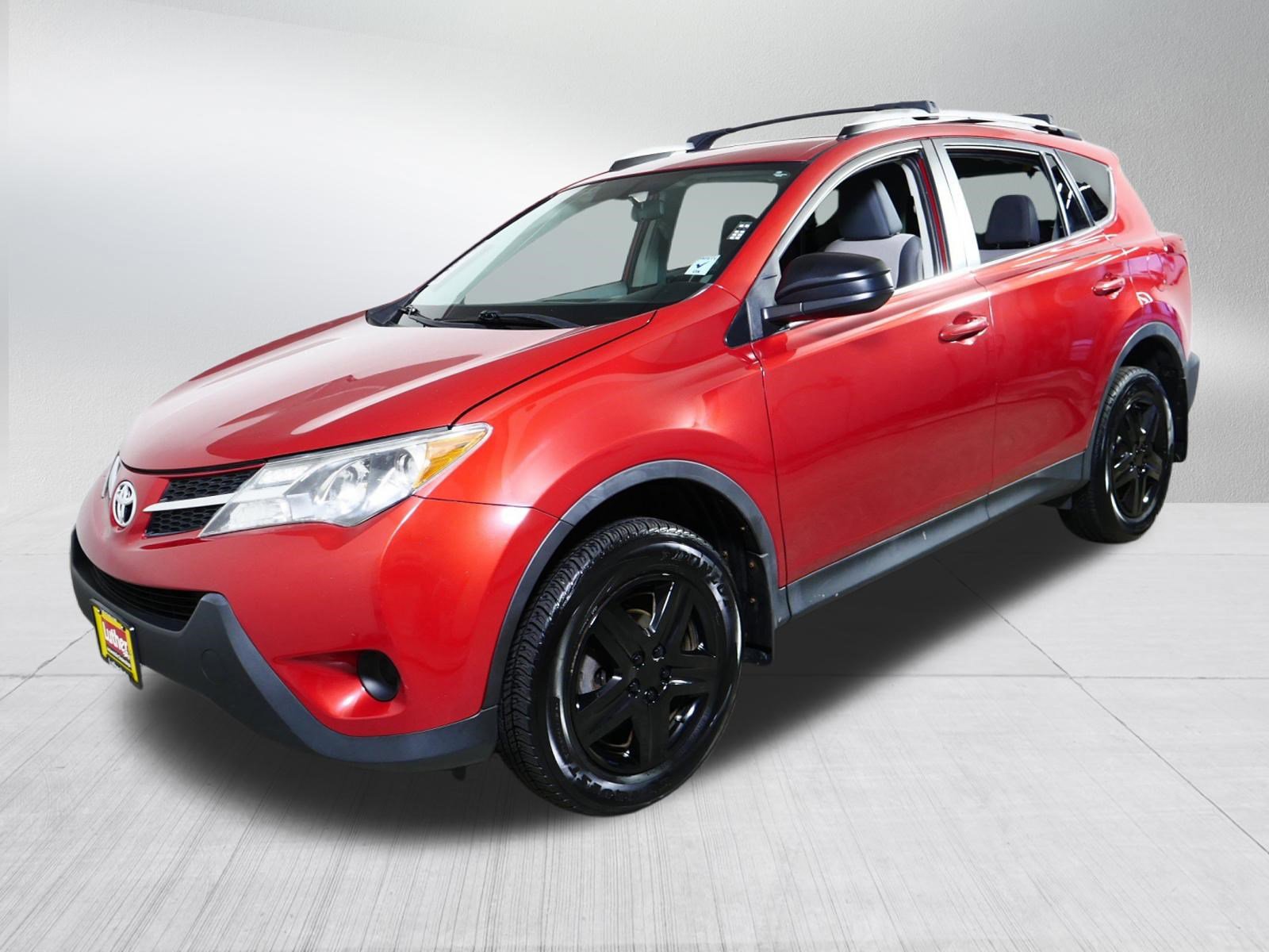 Used 2013 Toyota RAV4 LE AWD/4WD image 3