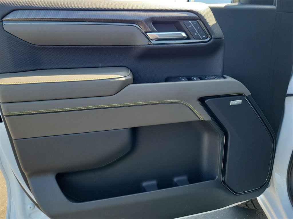 Certified 2023 Chevrolet Silverado 1500 ZR2 w/ Technology Package image 28