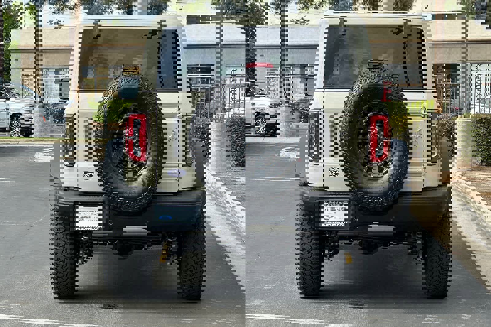 New 2026 Ford Bronco Badlands image 7