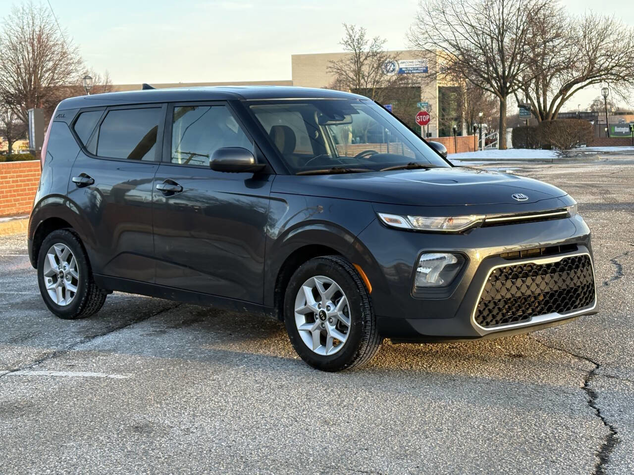 Used 2020 Kia Soul S image 5