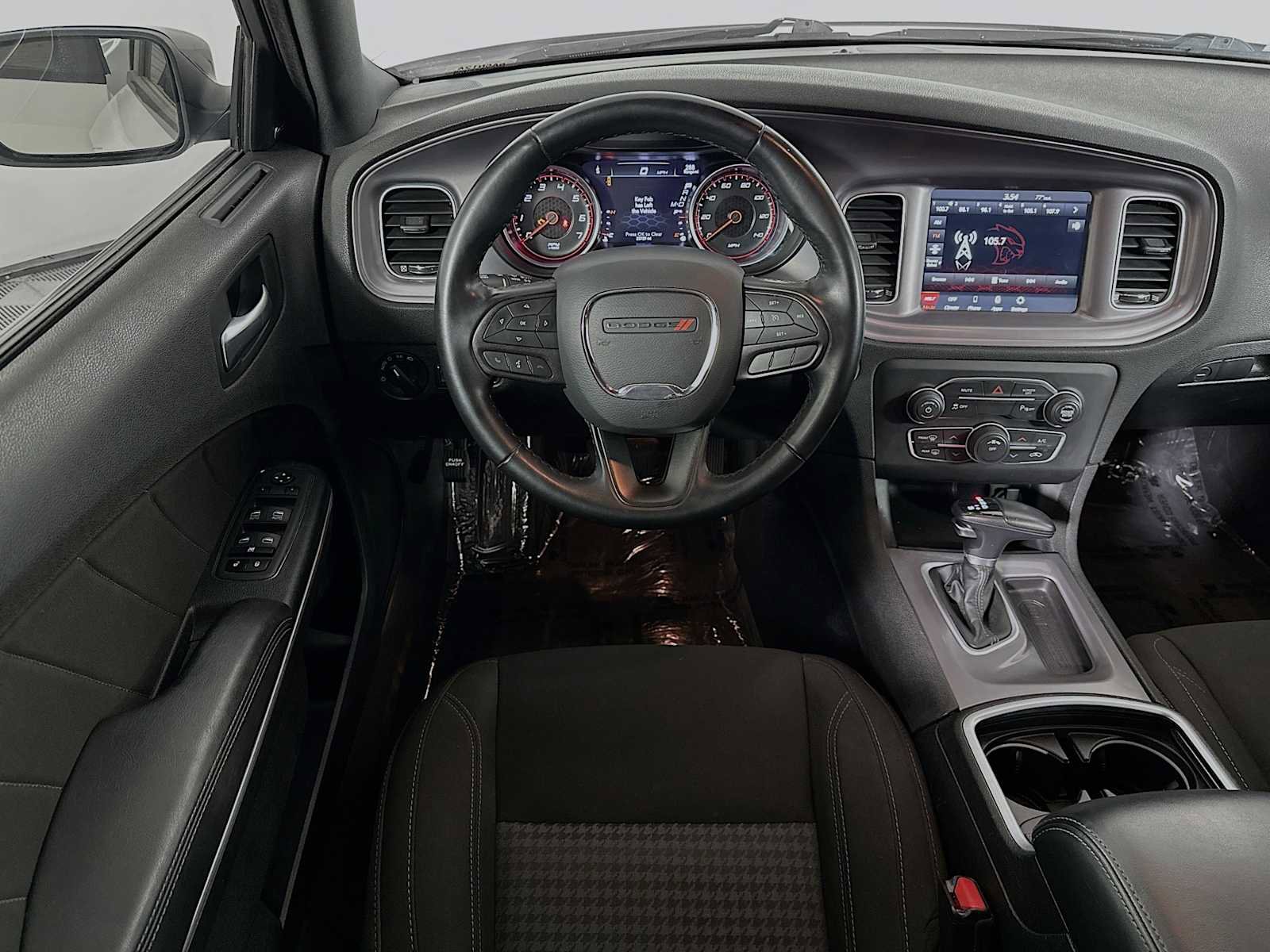 Used 2023 Dodge Charger SXT image 19