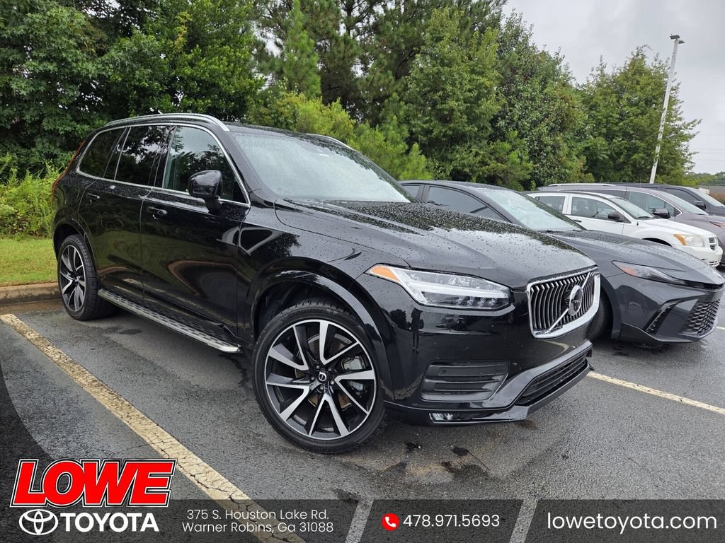 Used 2022 Volvo XC90 T6 Momentum w/ Advanced Package