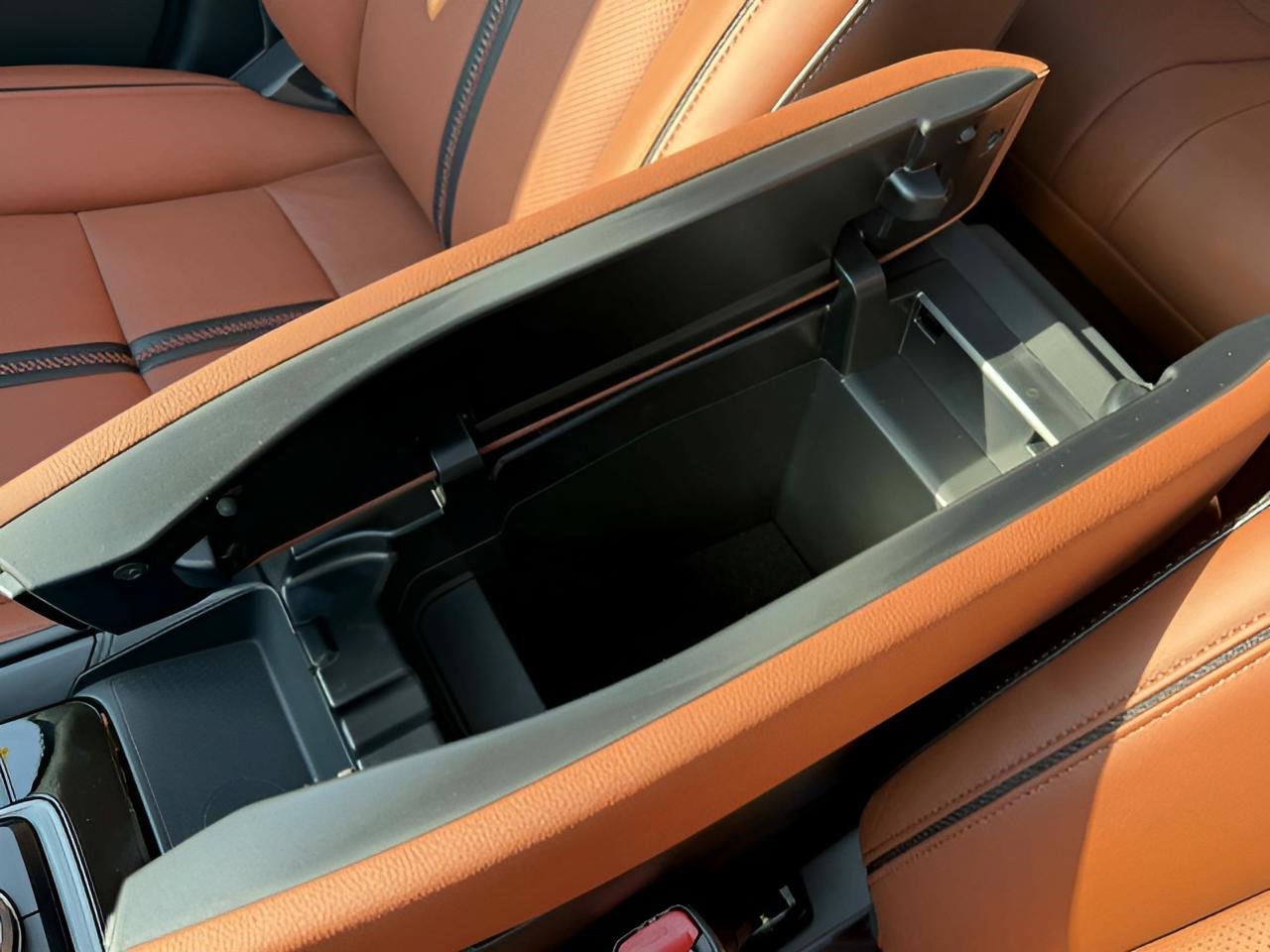 New 2025 MAZDA CX-50 AWD 2.5 Turbo w/ Weather Package image 12