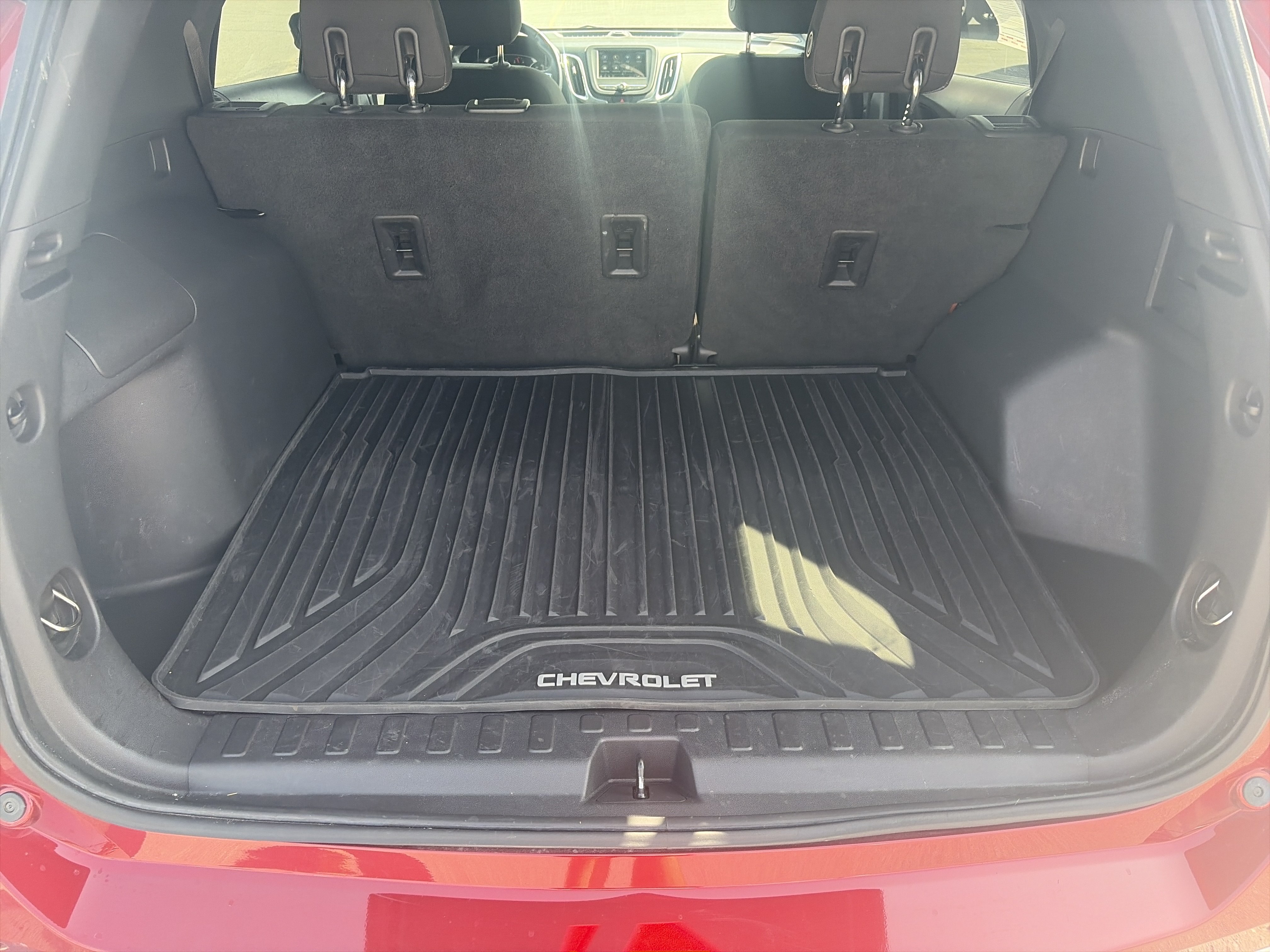 Used 2019 Chevrolet Equinox LT AWD/4WD image 17