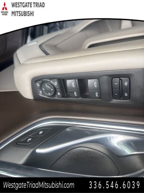 Used 2022 Chevrolet Suburban Z71 w/ Z71 Off-Road Package image 12