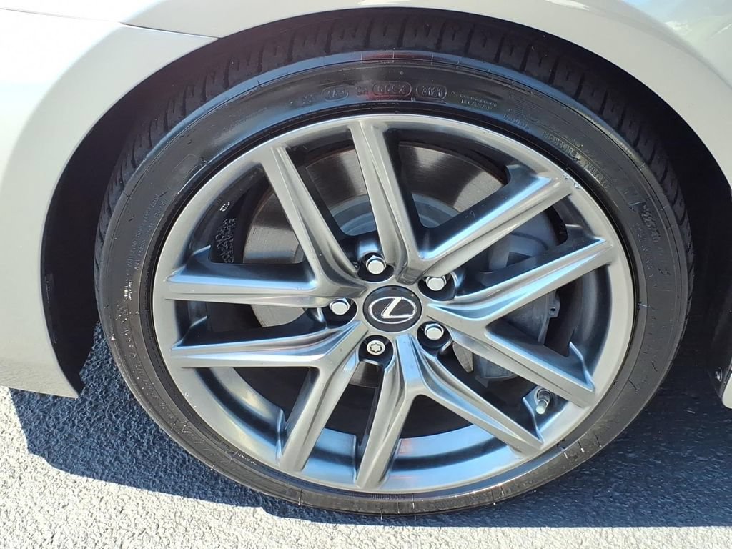 Used 2018 Lexus IS 350 F Sport w/ F Sport Package AWD/4WD image 9