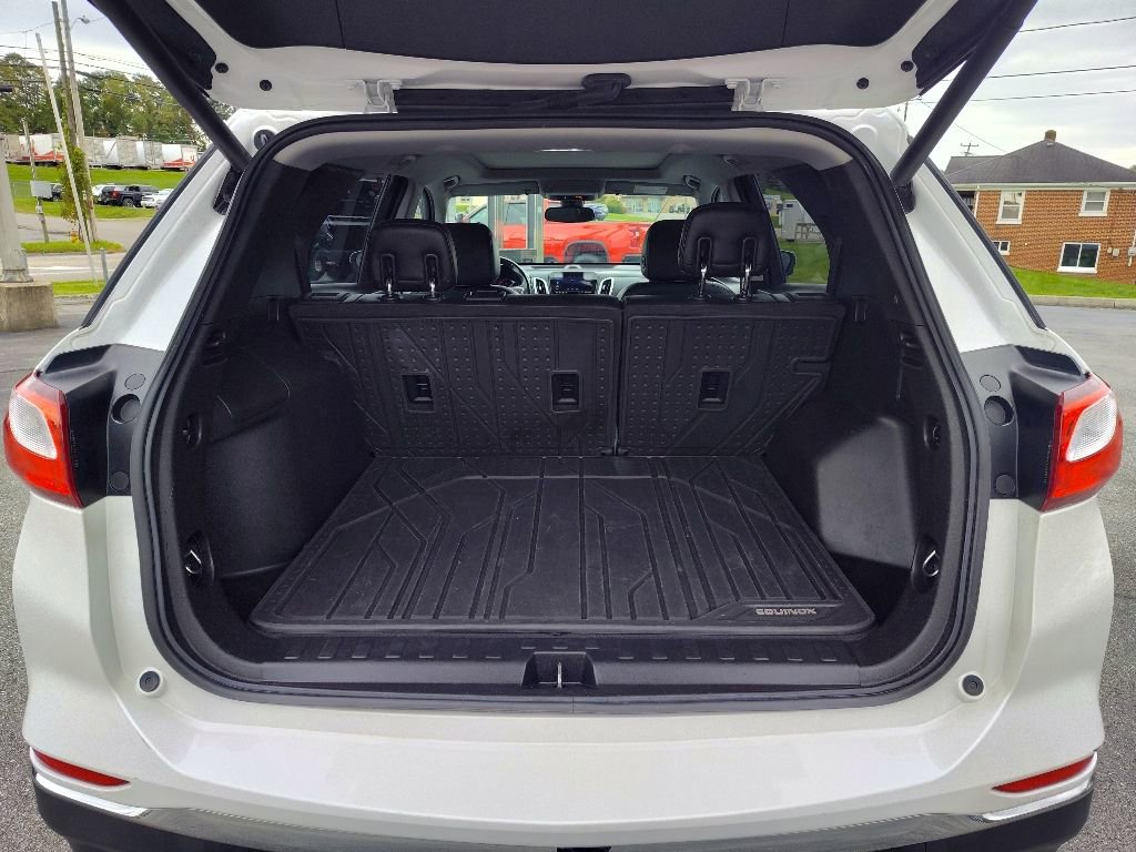 Used 2020 Chevrolet Equinox Premier AWD/4WD image 16