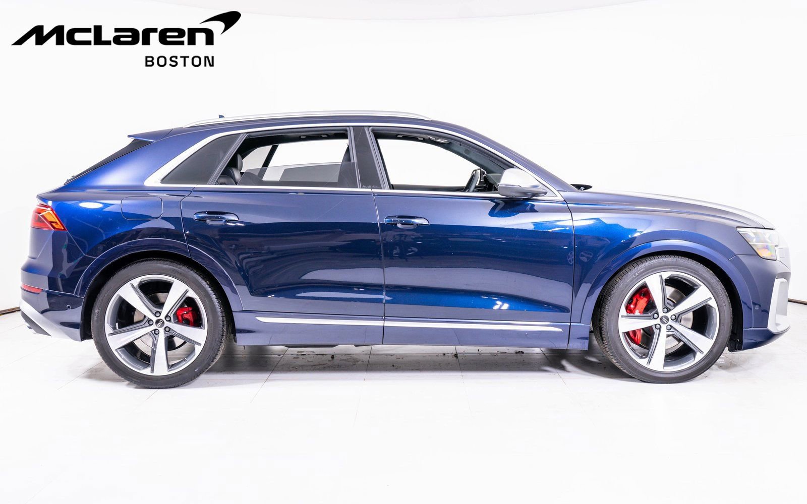 Used 2024 Audi SQ8 Prestige w/ Prestige Package image 6