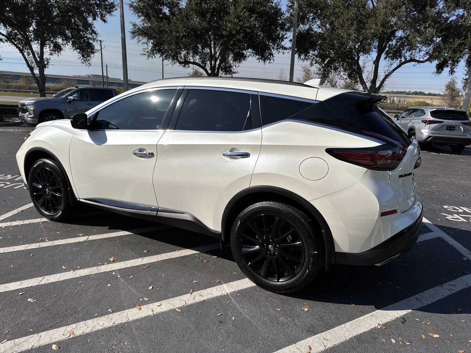 Used 2024 Nissan Murano SV w/ SV Midnight Edition Package image 4