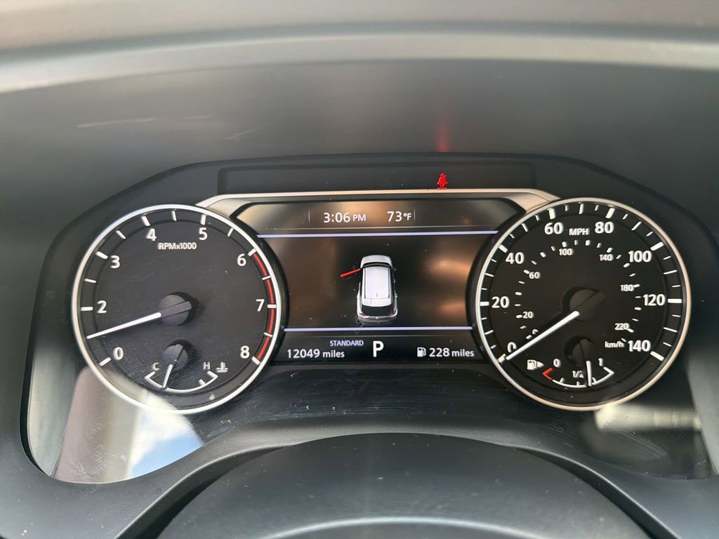 Used 2023 Nissan Rogue SV image 21