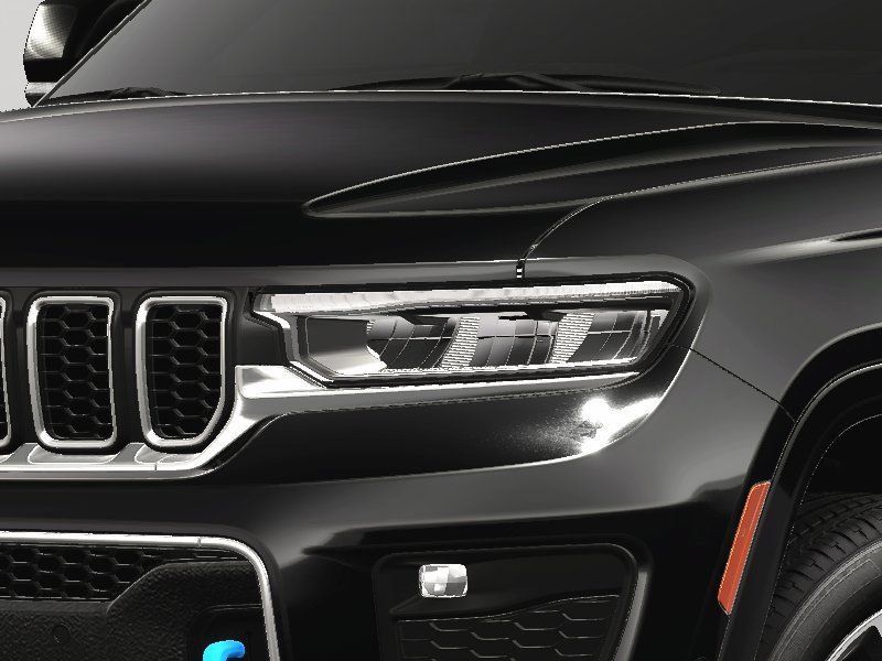 New 2024 Jeep Grand Cherokee Overland w/ Advanced Protech Group III AWD/4WD image 14