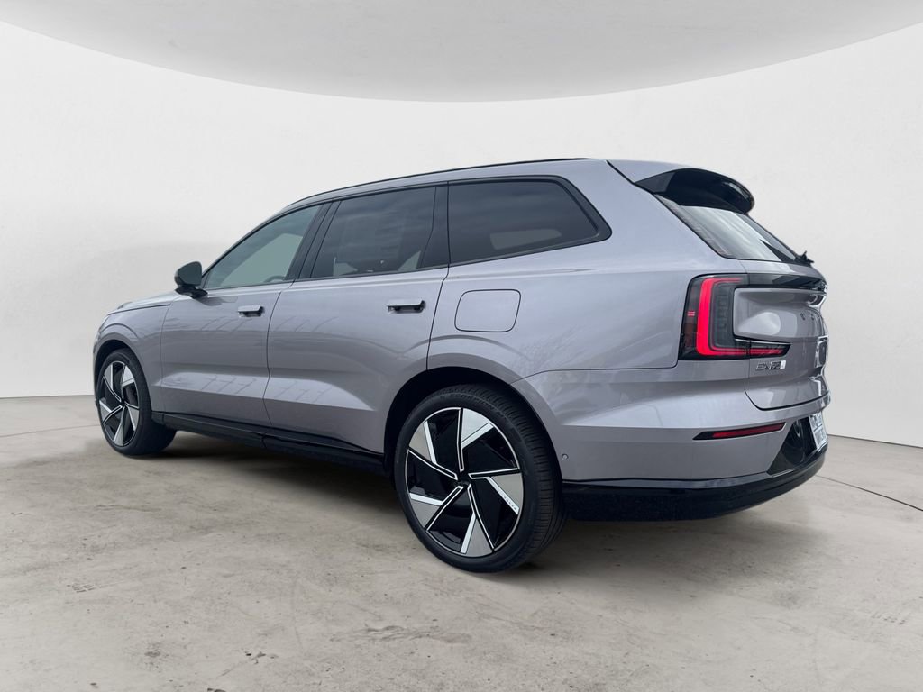 New 2026 Volvo EX90 Ultra image 3