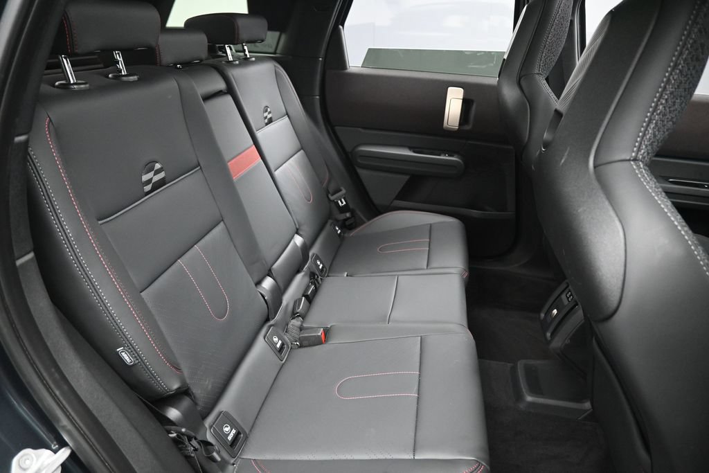 Used 2025 MINI Cooper Countryman John Cooper Works w/ Comfort Package Max AWD/4WD image 34