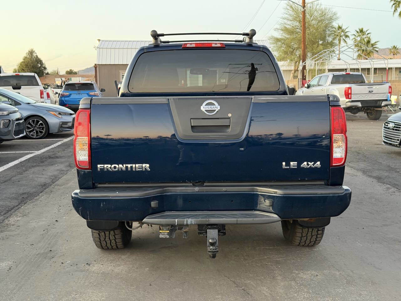 Used 2008 Nissan Frontier LE w/ Leather Pkg image 8