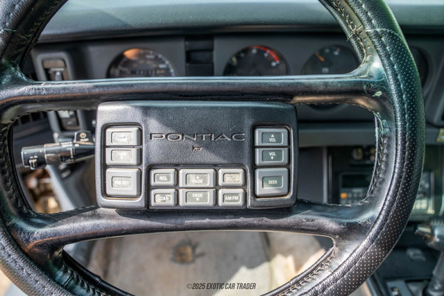 Used 1989 Pontiac Firebird Trans Am RWD image 21