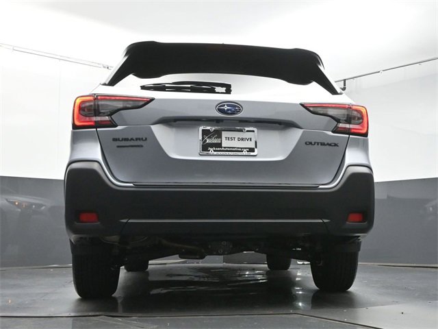 Used 2025 Subaru Outback Onyx Edition w/ Popular Package #2 image 38