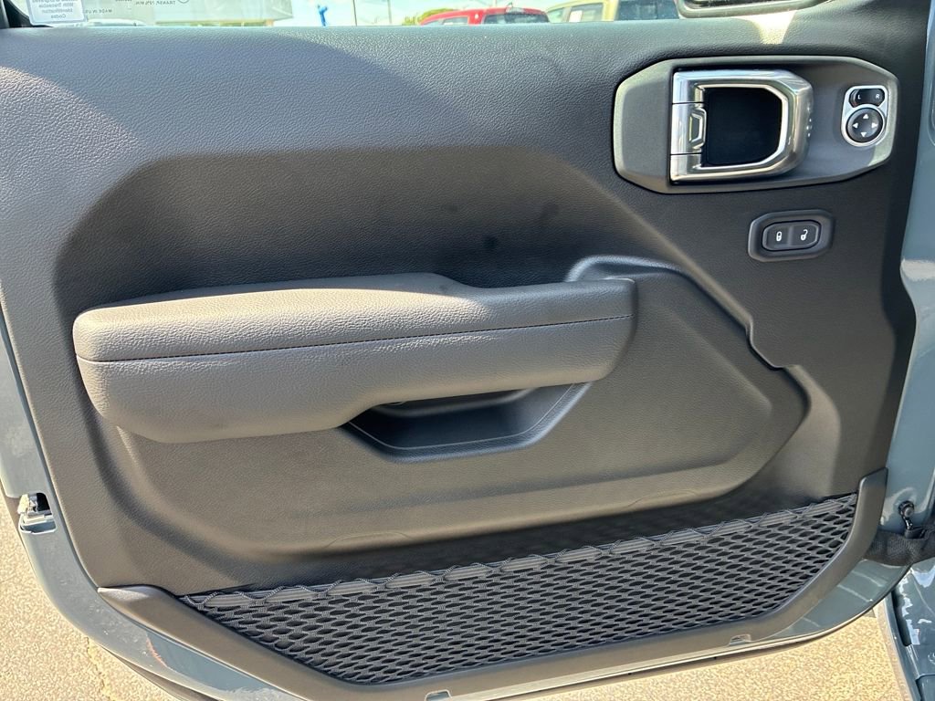 New 2025 Jeep Wrangler Sport S image 11