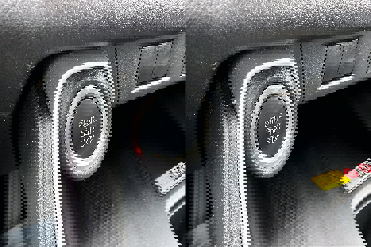 Used 2025 Toyota Grand Highlander AWD image 32