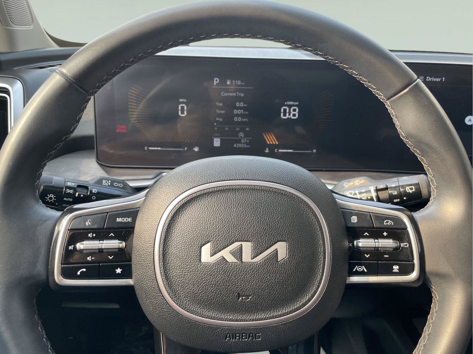 Used 2024 Kia Sorento X-Line EX AWD/4WD image 28