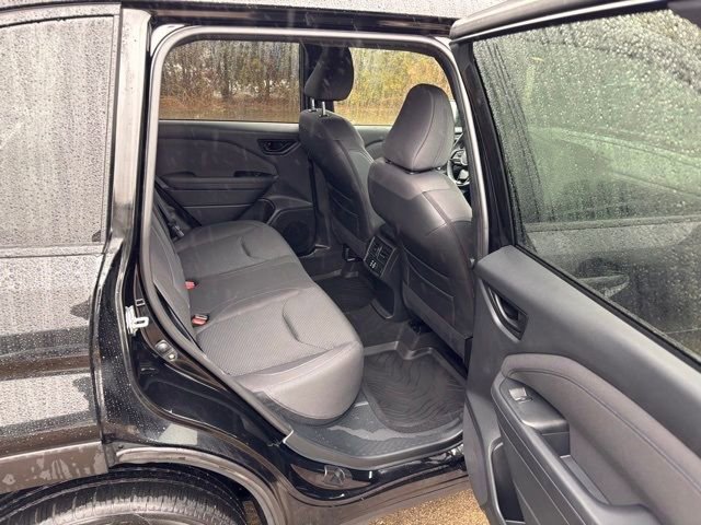 Used 2025 Subaru Forester Premium image 13
