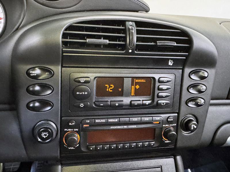 Used 2003 Porsche 911 Cabriolet image 25