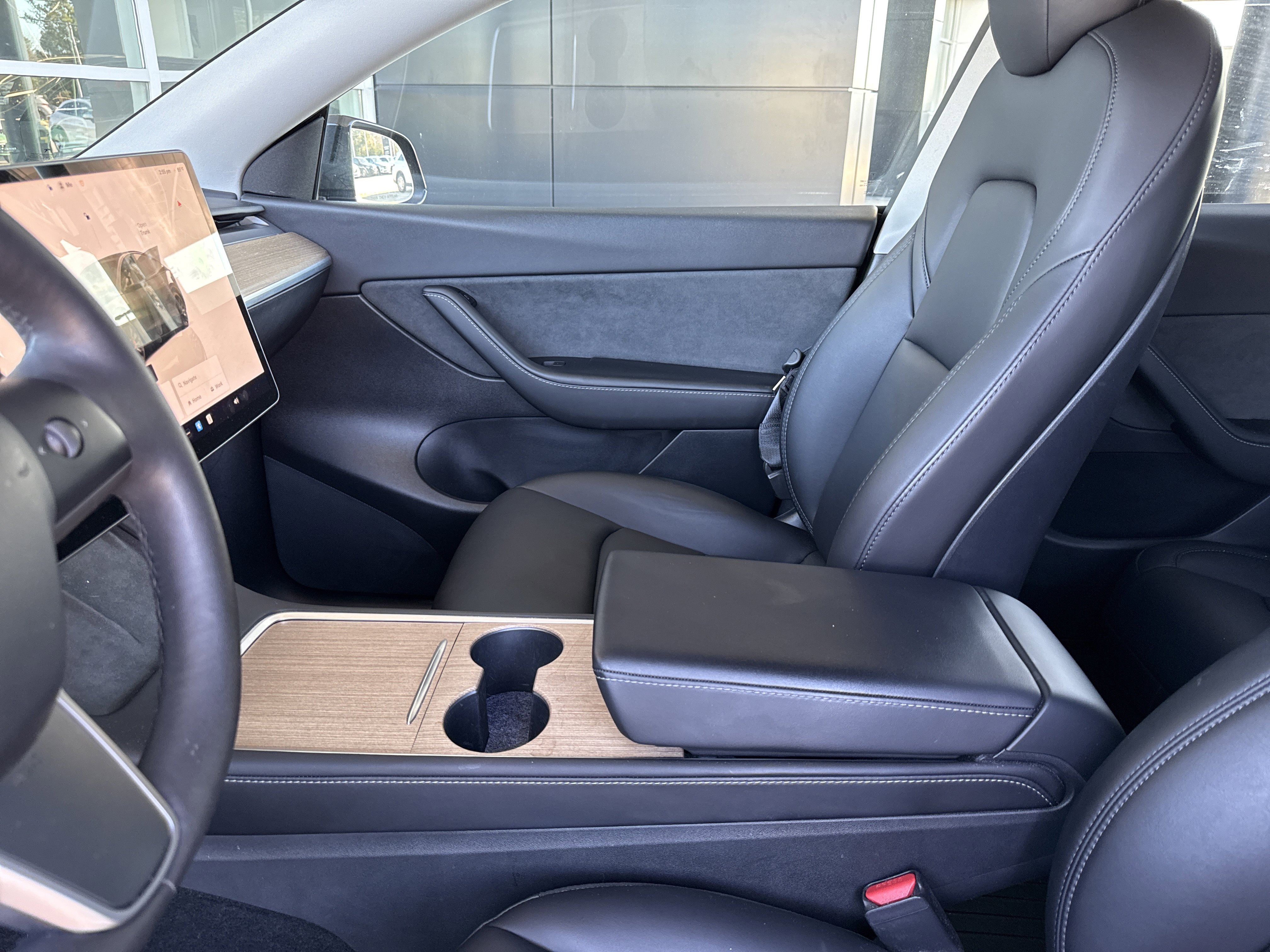 Used 2022 Tesla Model Y Performance image 14