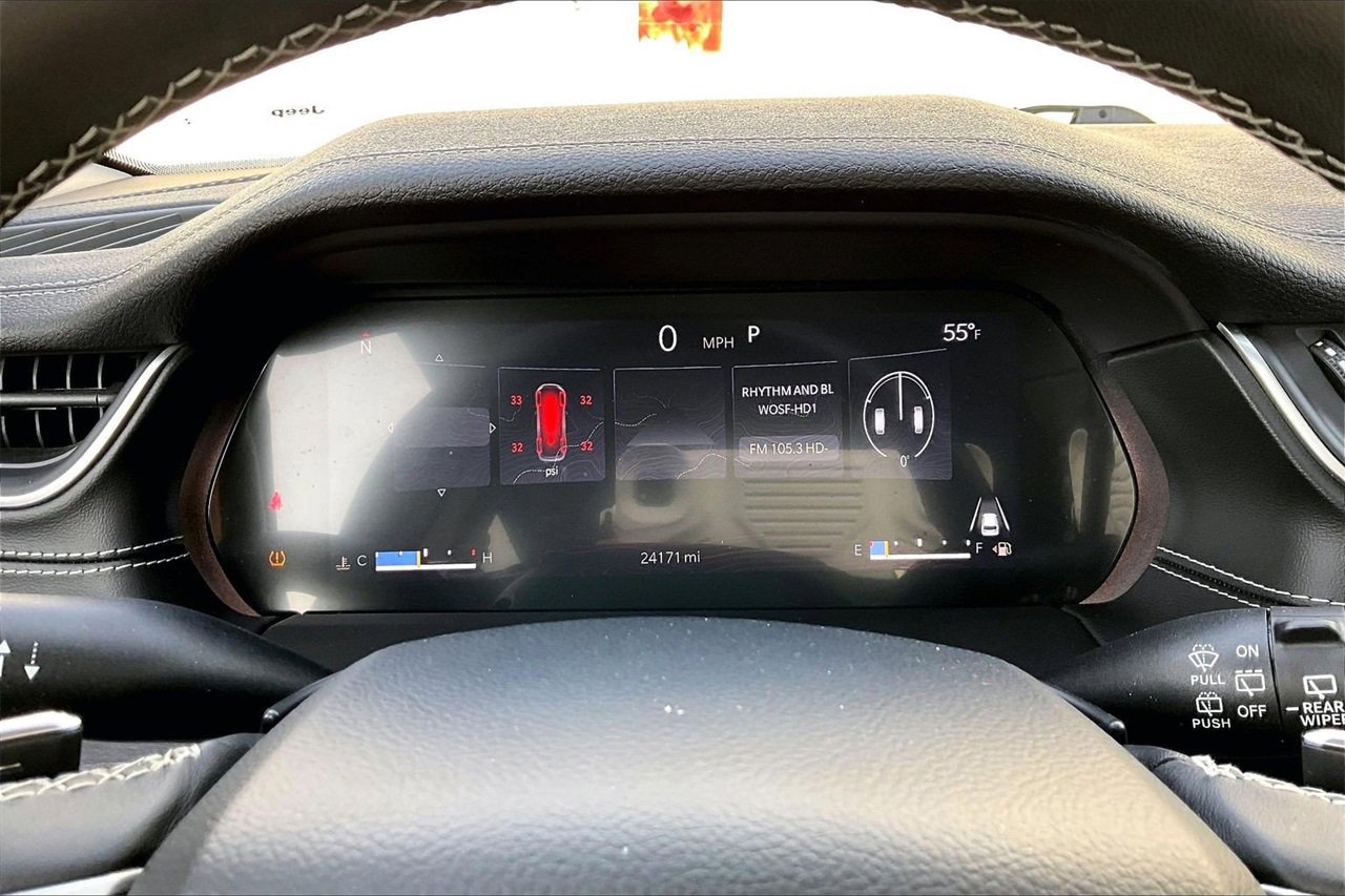 Certified 2022 Jeep Grand Cherokee L Limited image 10