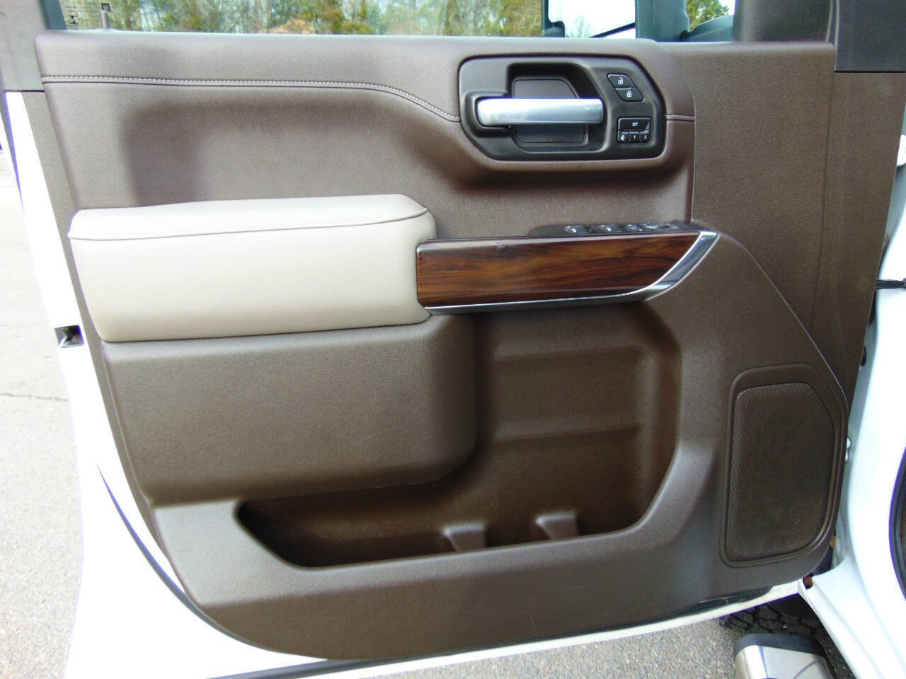 Used 2021 GMC Sierra 3500 SLT w/ SLT Convenience Package image 46