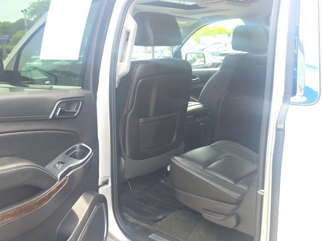 Used 2015 Chevrolet Suburban LT AWD/4WD image 28