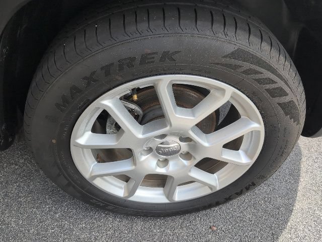Used 2019 Jeep Renegade Latitude FWD image 5
