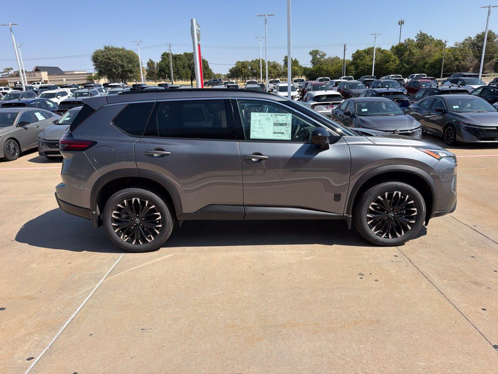 New 2026 Nissan Rogue Dark Armor AWD/4WD image 6