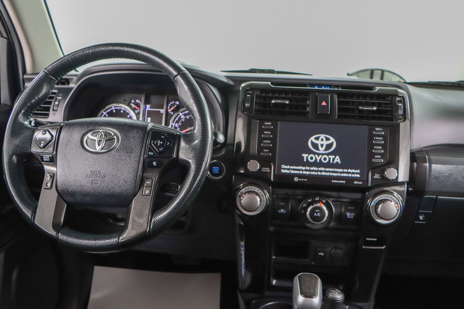 Used 2023 Toyota 4Runner TRD Off-Road Premium image 18