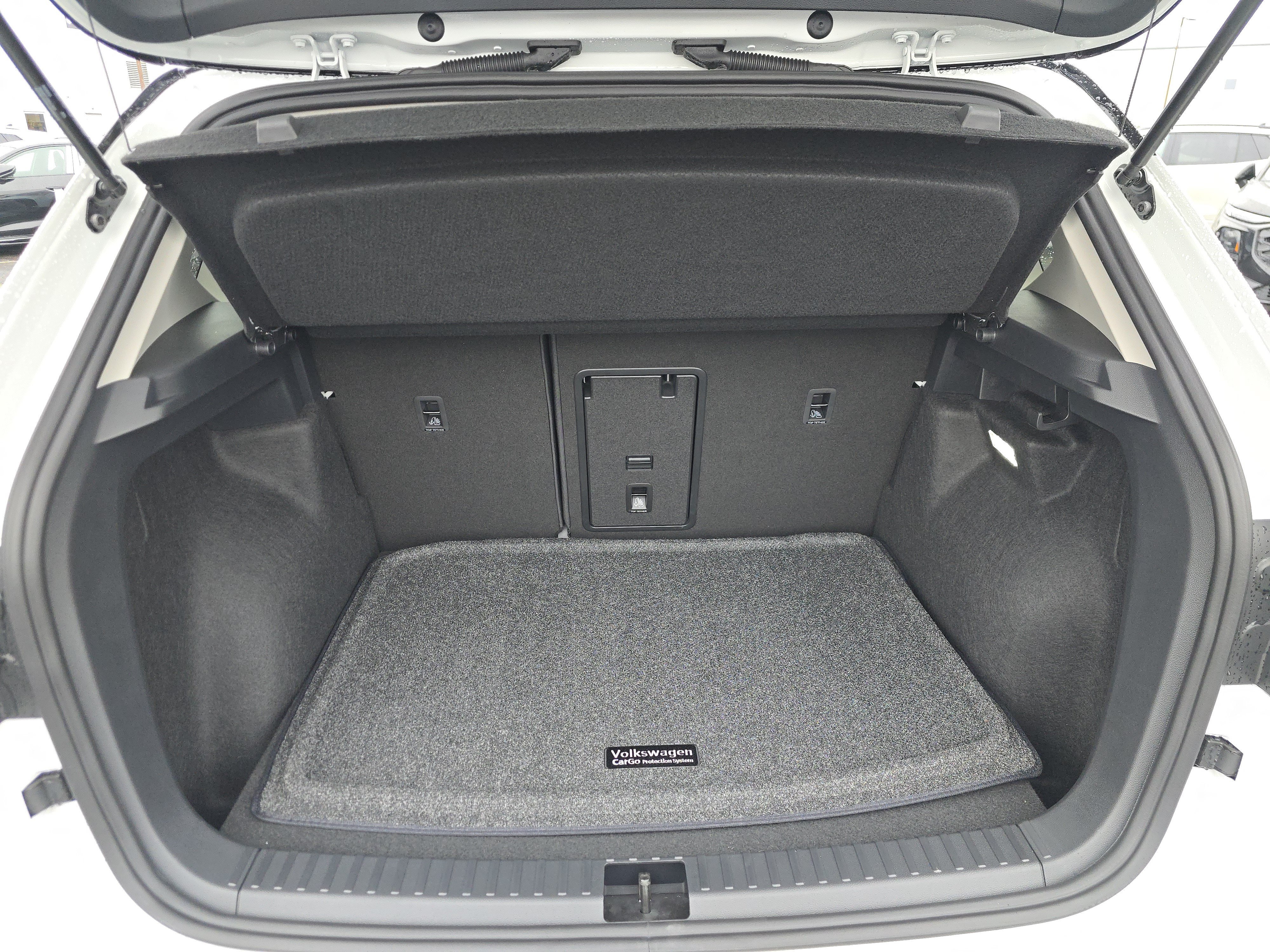 New 2026 Volkswagen Taos SE AWD/4WD image 16