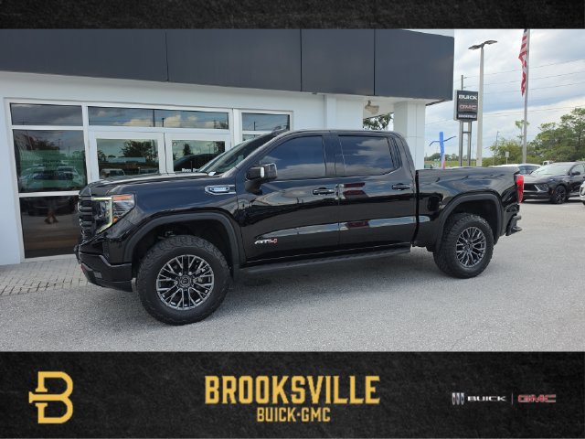 Certified 2022 GMC Sierra 1500 AT4 w/ AT4 Premium Package AWD/4WD image 1