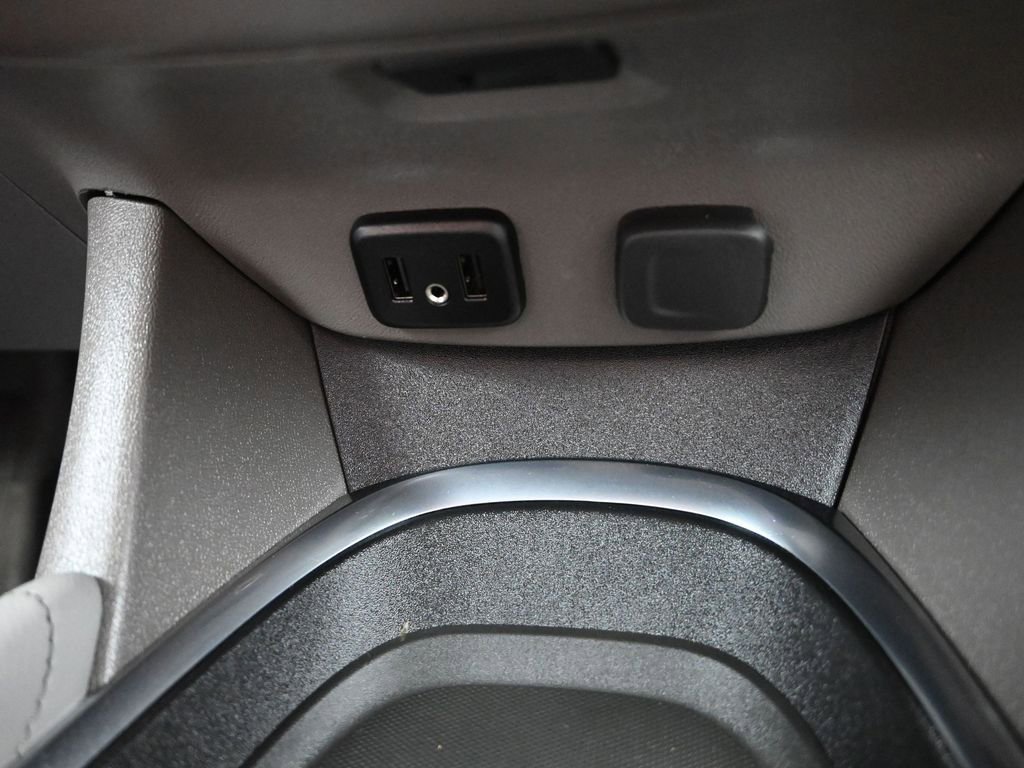 Used 2018 Chevrolet Malibu Premier w/ Premier Sun and Wheel Package image 23