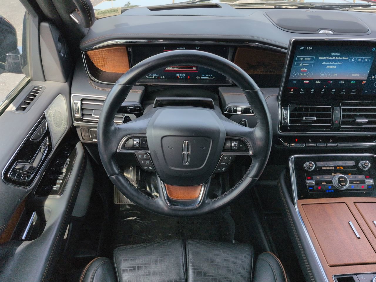 Used 2023 Lincoln Navigator L Black Label AWD/4WD image 17