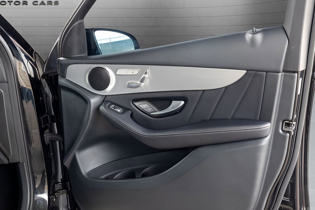 Used 2019 Mercedes-Benz GLC 300 image 75