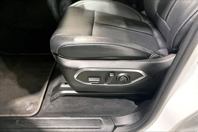 Used 2024 Jeep Wagoneer Series II AWD/4WD image 19